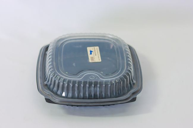 Culinary Lites 9x9&quot; 1 Comp. Black Base &amp; Clear Lid Hinged Clamshell 100/Case