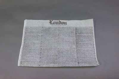 Dry Wax Liner 12x16&quot; Newspaper/London 1000/Pack