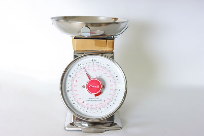 Escali Marcado Dial Scale 11 lb/5 Kg w/Bowl