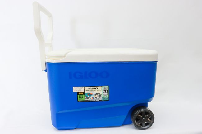 Igloo Wheelie Cooler Blue 38qt