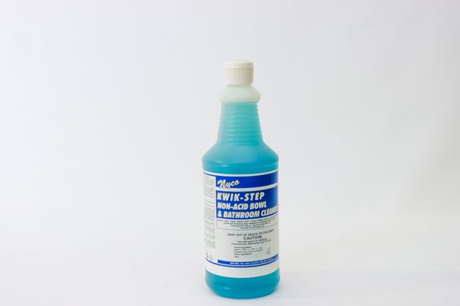 Nyco 1 qt Kwik-Step Non-Acid Bowl Cleaner