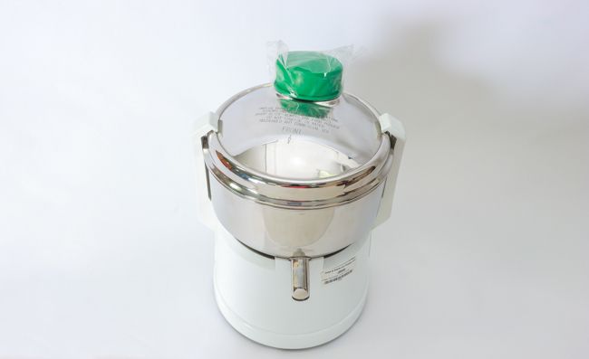 Omega Centrifugal Juicer 1/3 HP