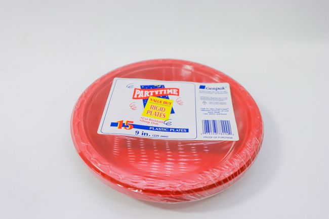 Partytime 9&quot; 15 ct Plastic Plates Assorted
