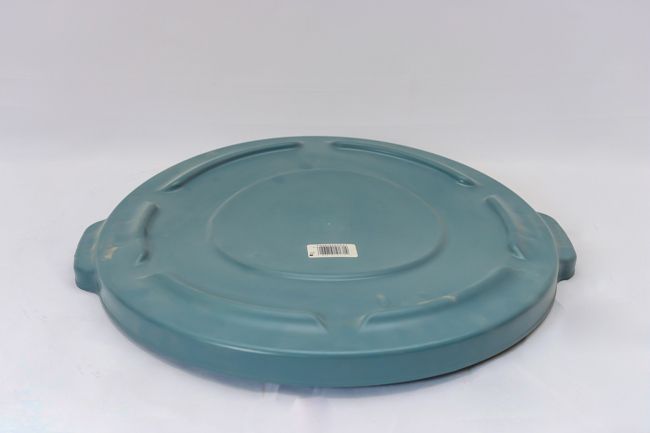 Rubbermaid 20 gal Lid Gray Brute Container