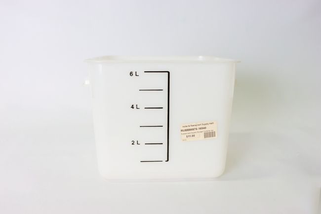 Rubbermaid Square Storage Container 6qt