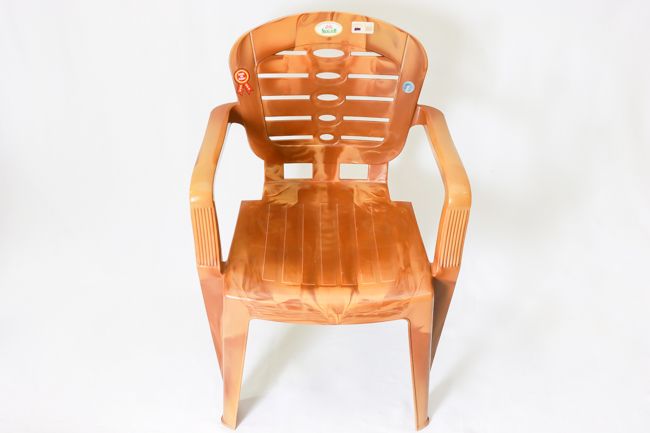 Swaga High Back Chair With Arms Caramel