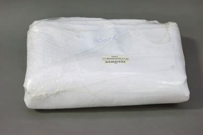 Table Cloth 132&quot; Round Basic Poly White
