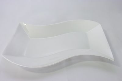 TableCraft 18x10 Curved Platter