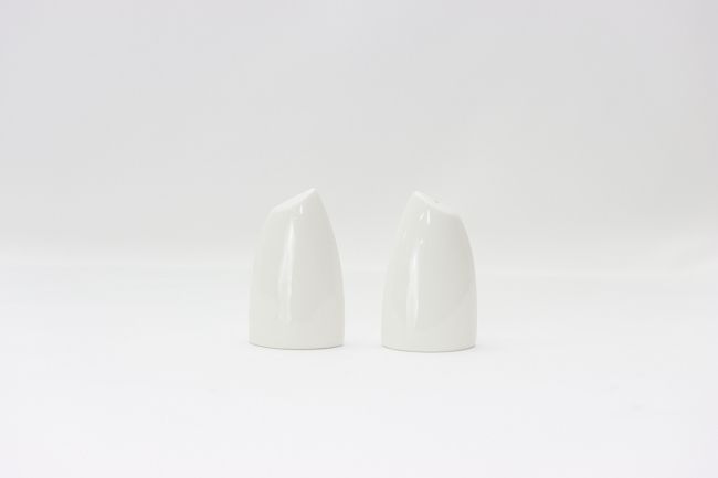 TableCraft 2 oz Slanted S&amp;P Porcelain 2pcs