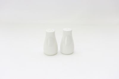TableCraft 2 oz S&amp;P Round Porcelain 2pcs