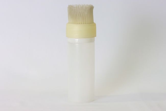 Tablecraft BBQ Basting Bottle W/Silicone Brush