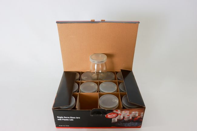 Tablecraft Single Serve 6oz Glass Jar W/Plastic Lid