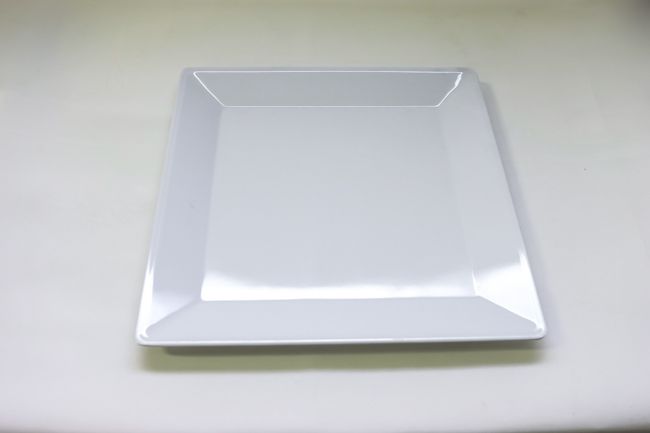 TG 10 3/4&quot;x13 3/4&quot; Square Plate White