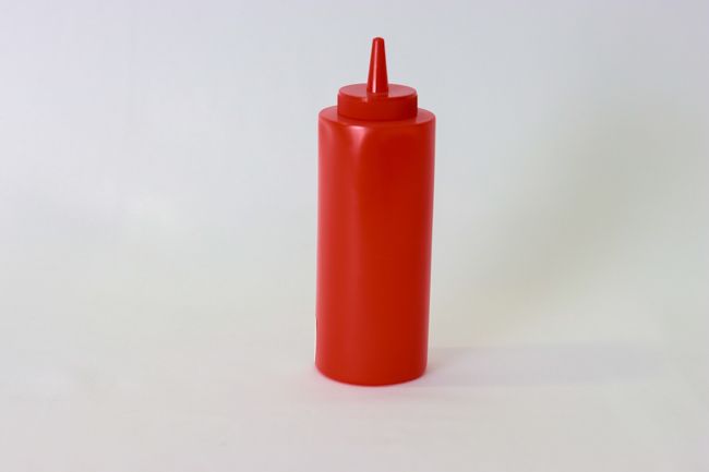 TG 12 oz Squeeze Bottle Red