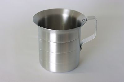 TG 1 qt Liquid Aluminum Measure
