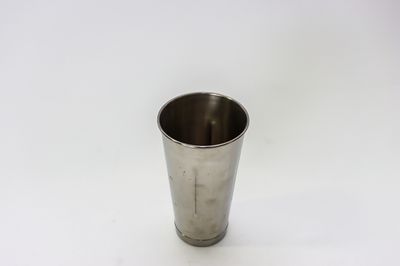 TG 30 oz Malt Cup
