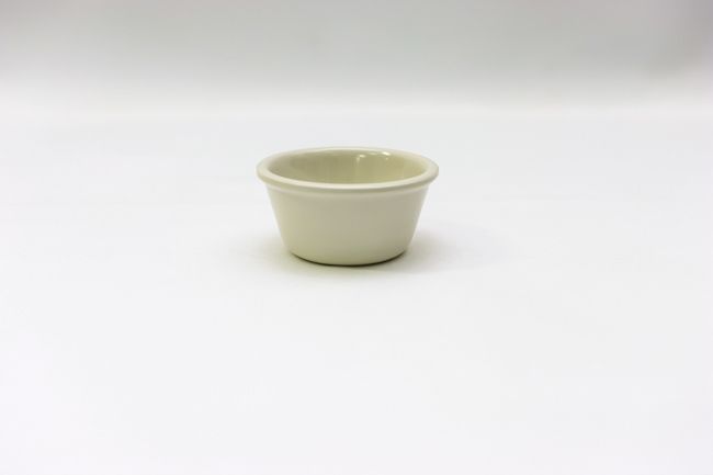 TG 3 Oz 3 1/8&quot; Bone Smooth Ramekin