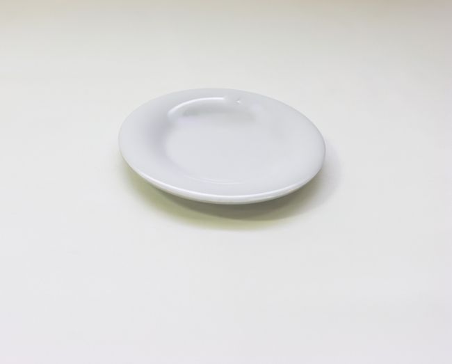 TG 5 1/2&quot; Wide Rim Plate White