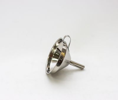 TG 5&quot; Funnel w/ Removable Stra.