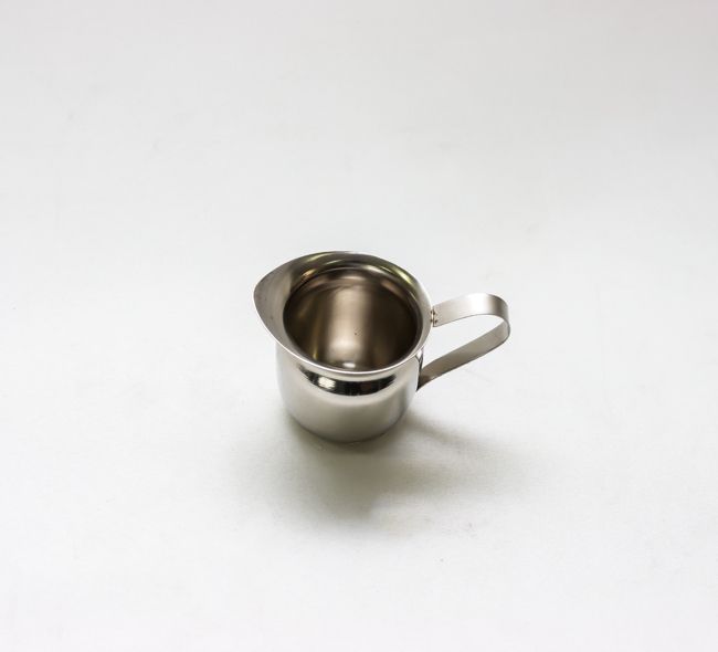 TG 5 oz Bell Creamer