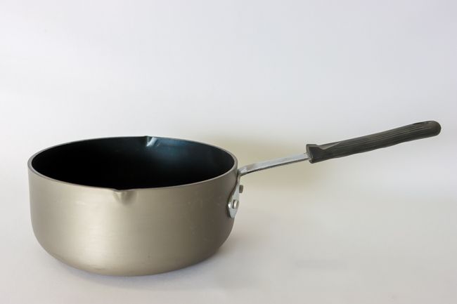 TG 5 qt Sauce Pan Anodized Coated
