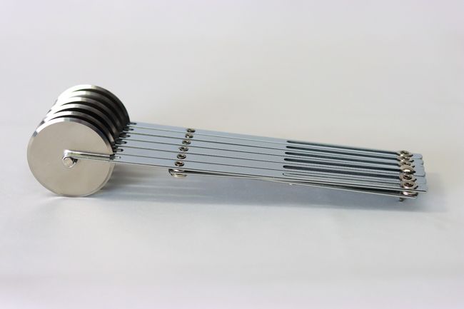TG 6-Wheel Dough Divider
