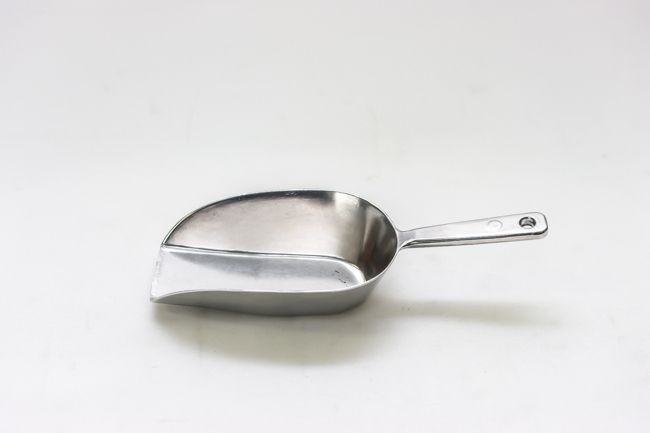 TG 7 oz Flat Bottom Scoop