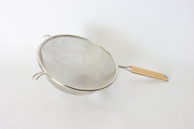 TG 8&quot; Wood Han Strainer Fine