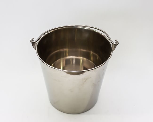 TG 9 qt Pail Balti