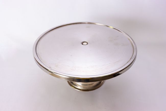 TG Cake Stand
