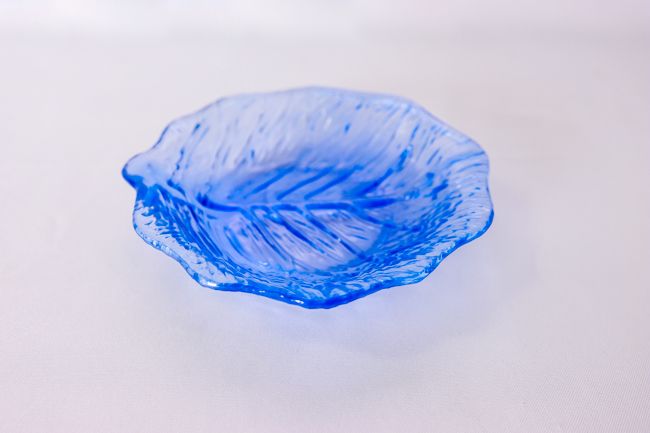 TG Leaf Plate 6&quot; Blue