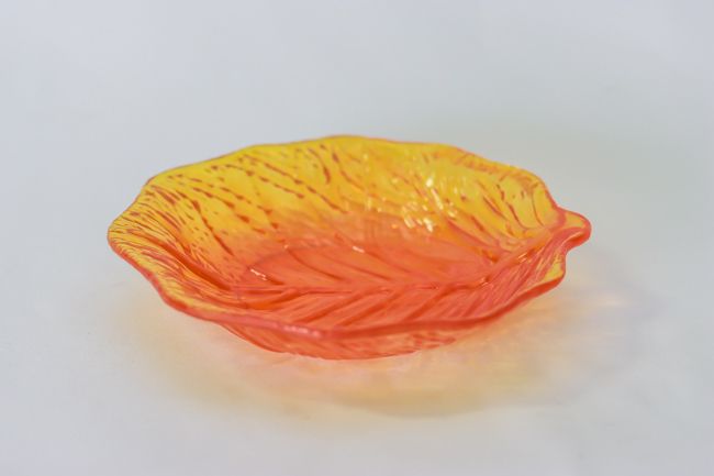 TG Leaf Plate 6&quot; Orange