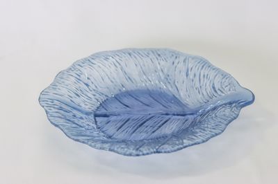 TG Leaf Plate 9&quot; Blue