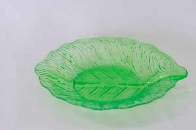 TG Leaf Plate 9&quot; Green