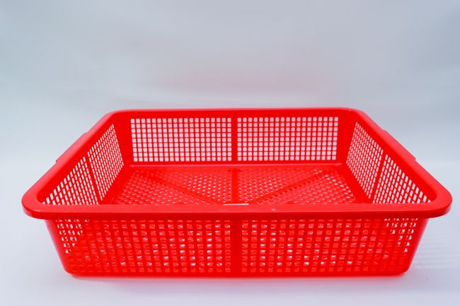 TG Plastic Square Colander  21-3/4&quot;x17 Red