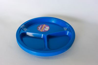United Plastic 4 pk Divided Round Plate Blue/White