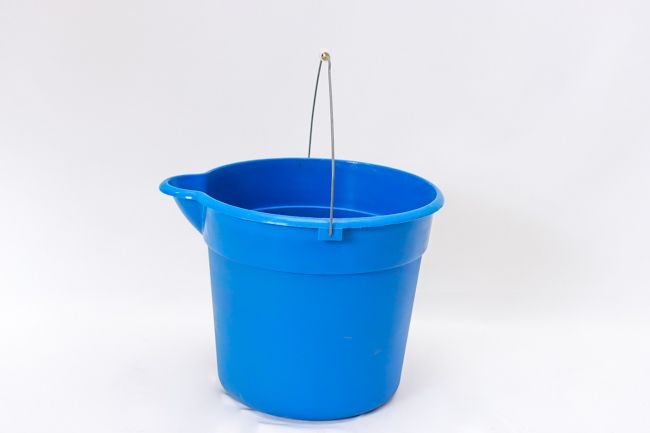 United Solution 18 qt Pail Blue