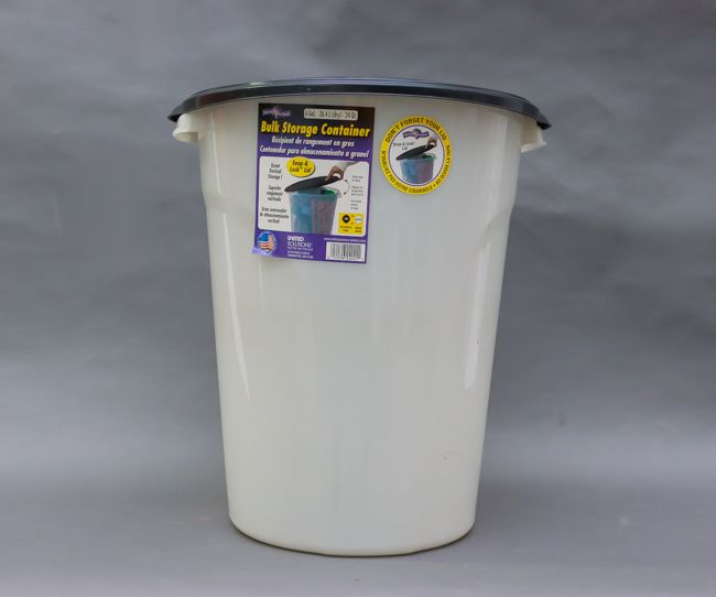 United Solution 24 qt Utility Can W/ Black Lid Bulk Storage Container