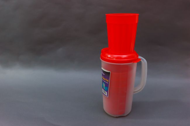 United Solution 2 qt Pitcher Bonus Pack Blue/Red
