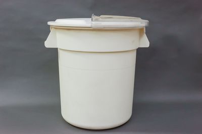 WC 10 Gln White Rotating Lid for Container