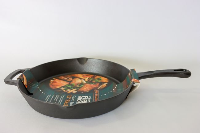 WC 12" Cast Iron Skillet W/Handle