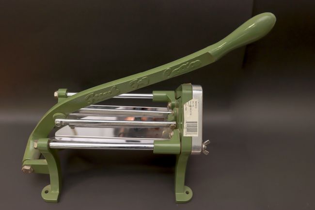 WC 1/2&quot; Cut French Fry Cutter