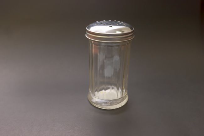 WC 12 oz Sugar Pourer w/Perf Top
