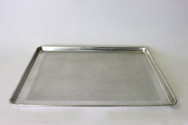 WC 18&quot;X26&quot; Alum Sheet Pan Preforated 18 Gauger