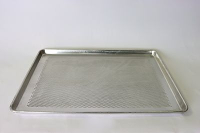 WC 18&quot;X26&quot; Alum Sheet Pan Preforated 18 Gauger