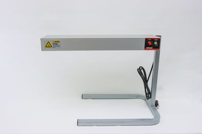 WC 24&#39;&#39; Electric Strip Heater With Adjustable Stand