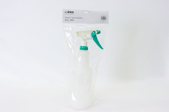 WC 28 oz Spray Bottle