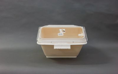 WC 2 Gal 40-cup Shelf Ingredient Bin