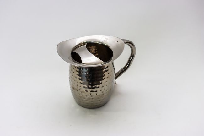 WC 2Qt. Bell Pitcher w/ Ice Catcher Hammered