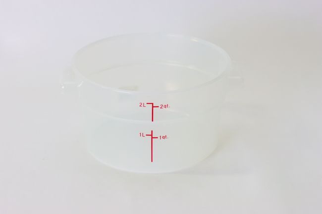 WC 2 qt PP Round Storage Container